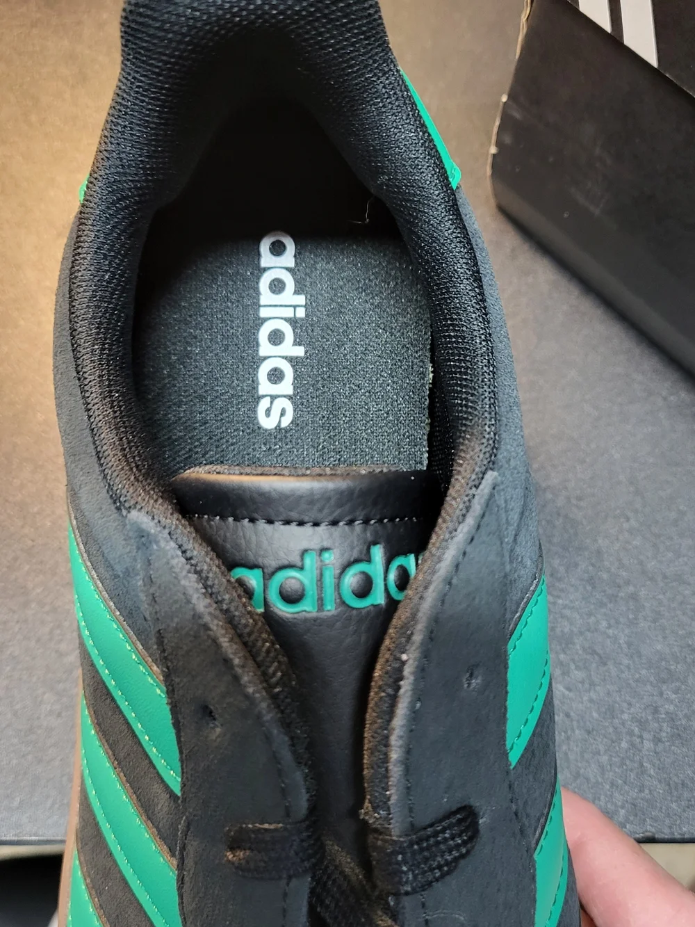 *NEW* Adidas Barreda Core Black Court Green Gum JR1326 Size Men’s 12 Women's 13